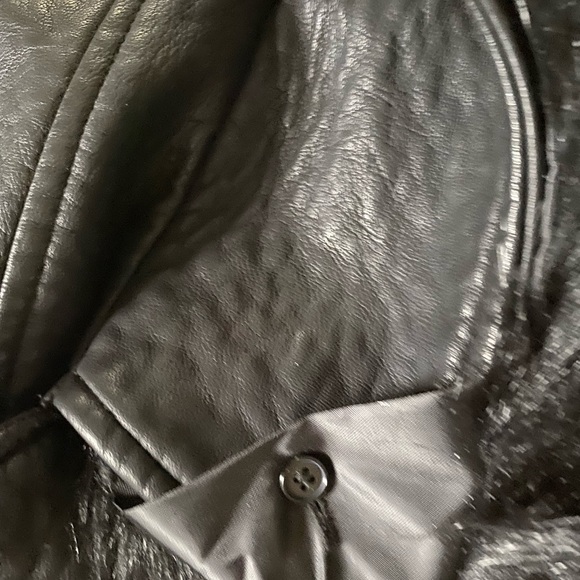 Faux leather moto jacket with removable fur ( black) - Picture 4 of 5